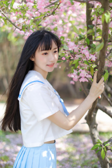 现在和相爱的人在一起吗